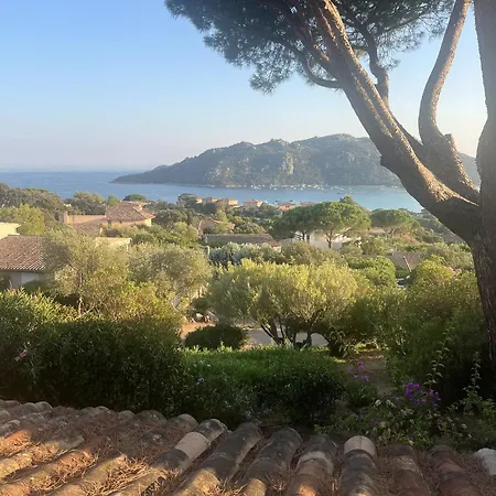 Les Mini-villas De Santa-giulia Vila